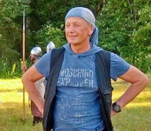 Михаил Николаевич — автор известных книг, культовых постановок и крылатых фраз. Фото: Мария Соколова, «Вечерняя Москва» Михаил Николаевич — автор известных книг, культовых постановок и крылатых фраз. Фото: Мария Соколова, «Вечерняя Москва»