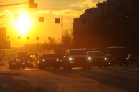 Средняя скорость движения транспорта в Москве в утренний час пик выросла осенью 2017 года