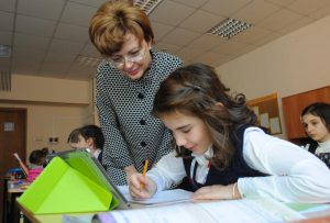 Директора школ и колледжей Южного округа организовали для жителей Москвы специальный проект. Фото: Александр Кожохин, «Вечерняя Москва» Директора школ и колледжей Южного округа организовали для жителей Москвы специальный проект. Фото: Александр Кожохин, «Вечерняя Москва»