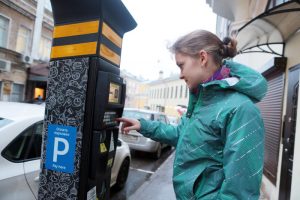 Бесплатную экопарковку установили в Орехове-Борисове Южном. Фото: Анна Иванцова, «Вечерняя Москва»