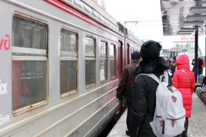 Правительство Москвы обсуждает реализацию проекта по сквозному курсированию пригородные поездов через центр Москвы. Фото: Мария Эльзенбах, «Вечерняя Москва» Правительство Москвы обсуждает реализацию проекта по сквозному курсированию пригородные поездов через центр Москвы. Фото: Мария Эльзенбах, «Вечерняя Москва»