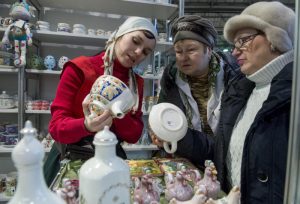 Экологическая ярмарка пройдет в Бирюлевском дендропарке 11 ноября. Фото: Артем Житенев, «Вечерняя Москва» Экологическая ярмарка пройдет в Бирюлевском дендропарке 11 ноября. Фото: Артем Житенев, «Вечерняя Москва»