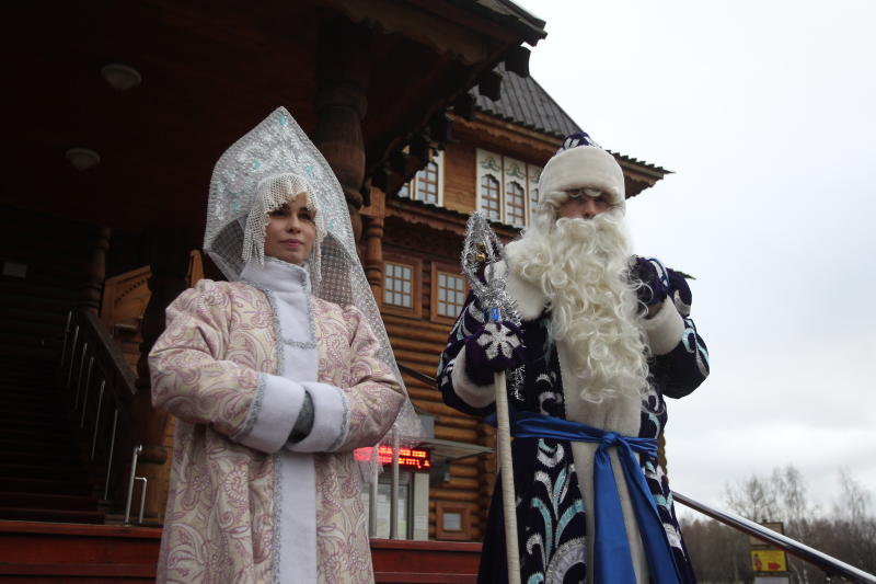 Почта Деда Мороза открылась в зоопарке Москвы