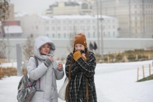 Холодная погода сохранится в Москве. Фото: Антон Гердо