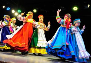 Народные творческие коллективы выступят в Культурном центре «Дружба» на фестивале русской культуры. Фото: Пелагия Замятина, «Вечерняя Москва» Народные творческие коллективы выступят в Культурном центре «Дружба». Фото: Пелагия Замятина, «Вечерняя Москва»