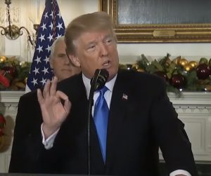 Глава государства не первый раз делает бодрые twitter-заявления. Фото: скриншот "Trump's speech", YouTube