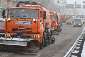 Водителей в Москве призвали к бдительности из-за ожидаемого снегопада