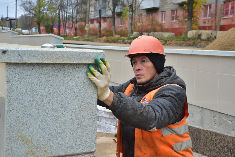 Власти Москвы введут в эксплуатацию почти 100 километров дорог