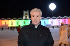 Мэр Москвы Сергей Собянин поручил подготовить к открытию катки с естественным льдом