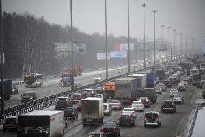 Водителей в Москве снова предупредили об ухудшении погоды