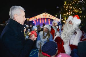 Более двух миллионов человек посетили новогодние мероприятия в Москве. Фото: Наталья Феоктистова, «Вечерняя Москва»