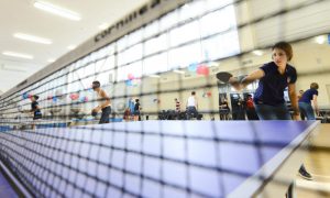 Центр досуга «Садовники» и Молодежная палата района Нагатино-Садовники организуют турнир по настольному теннису. Фото: Наталья Феоктистова, «Вечерняя Москва» Центр досуга «Садовники» и Молодежная палата района Нагатино-Садовники организуют турнир по настольному теннису. Фото: Наталья Феоктистова, «Вечерняя Москва»