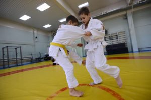 Ученики спортивной школы №47 заняли несколько призовых мест на Первенстве России по японской вольной борьбе. Фото: архив, «Вечерняя Москва» Ученики спортивной школы №47 заняли несколько призовых мест на Первенстве России по японской вольной борьбе. Фото: архив, «Вечерняя Москва»
