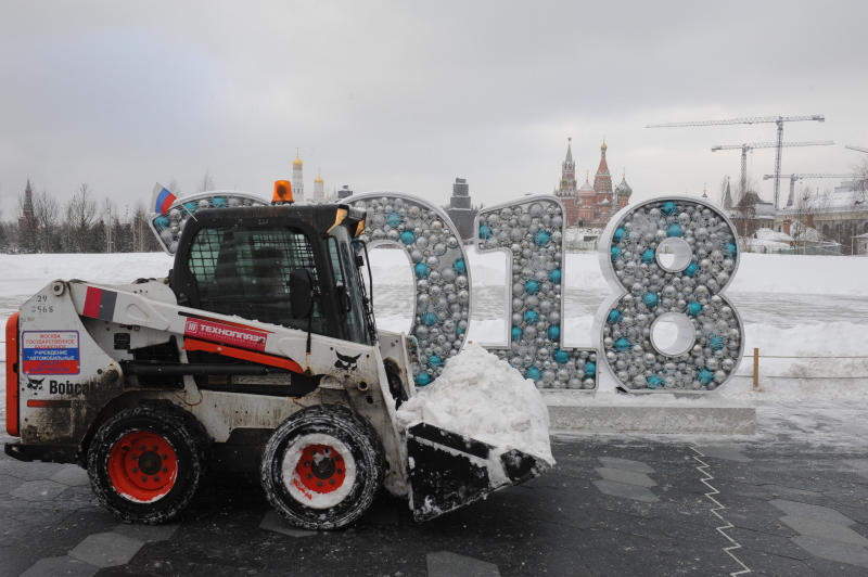 За ночь в Москве вывезли свыше 250 тысяч кубометров снега