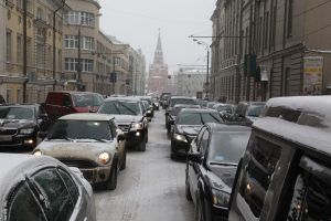 Водителей в Москве предупредили о непогоде