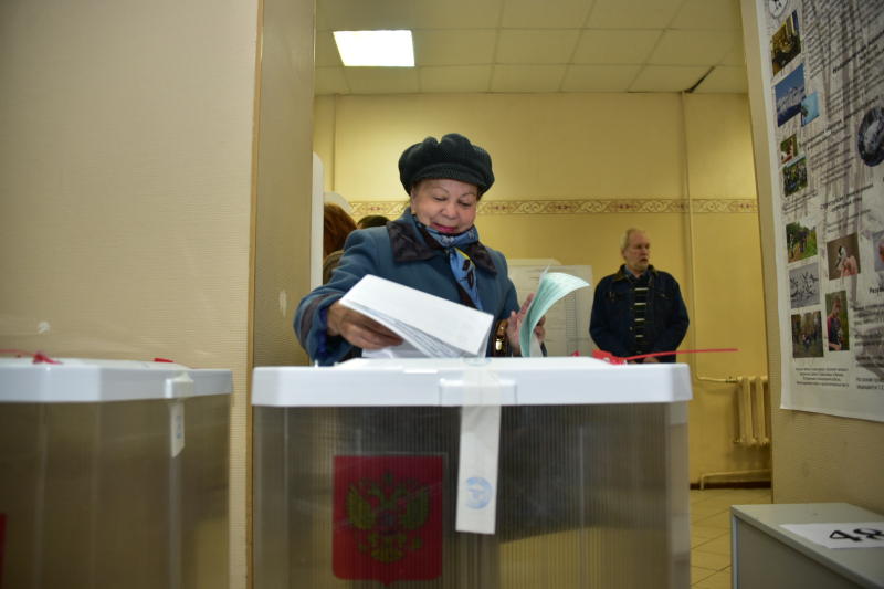 Около миллиона человек подало заявки о голосовании на выборах президента по месту нахождения