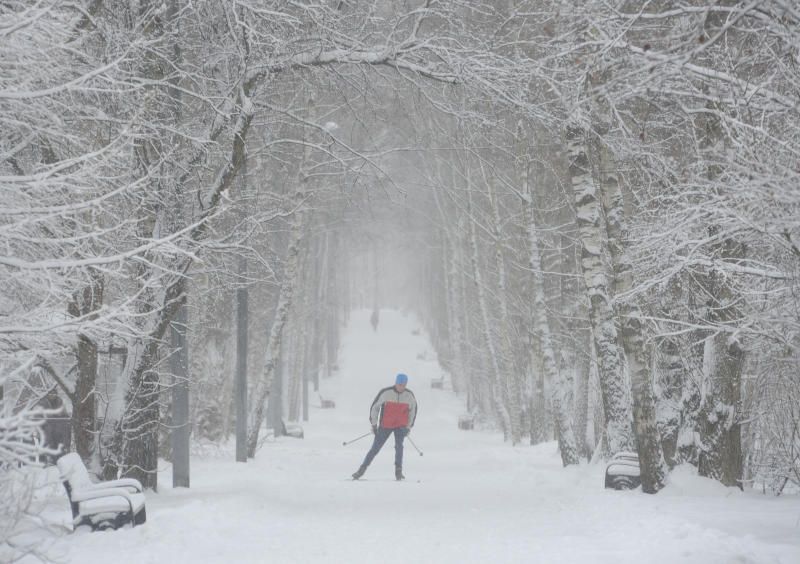 Сильнейший снегопад накроет Москву