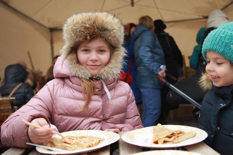 Почти 250 тысяч блинов съели гости фестиваля «Московская масленица»