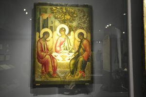 1 марта 2018 года. Икона «Святая Троица» руки Симона Ушакова. Фото: Пелагия Замятина