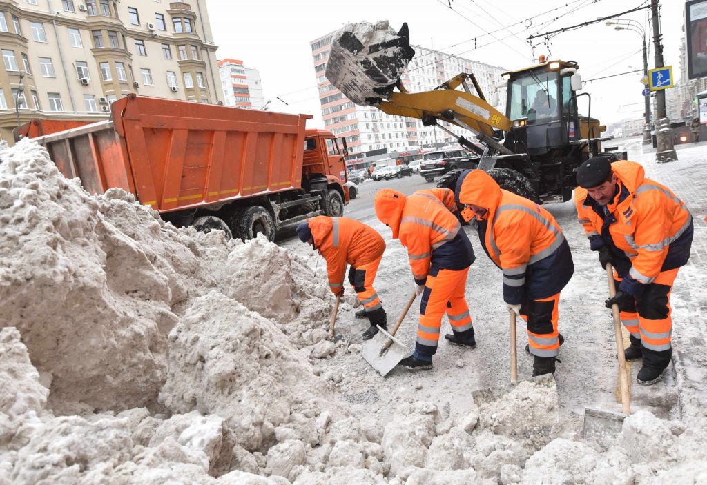 Свыше миллиона кубов снега утилизируют в столице каждый день