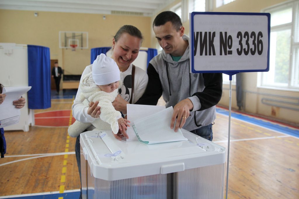 Избирательная комиссия утвердила оборудование для выборов 