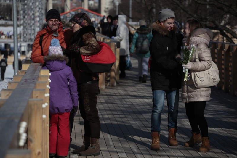 Потепление до минус трех градусов пообещали Москве на 8 Марта