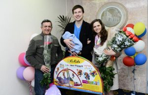 «День красоты» для молодых мам прошел 8 марта в родильном отделении больницы имени Юдина. Фото: архив, «Вечерняя Москва» «День красоты» для молодых мам прошел 8 марта в родильном отделении больницы имени Юдина. Фото: архив, «Вечерняя Москва»