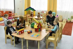 В Южном округе планируется реконструкция зданий школы и детского сада. Фото: архив, «Вечерняя Москва» В Южном округе планируется реконструкция зданий школы и детского сада. Фото: архив, «Вечерняя Москва»