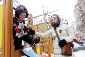 Благоустройство за счет средств от платных парковок проведут в Чертанове Центральном. Фото: архив, «Вечерняя Москва» Благоустройство за счет средств от платных парковок проведут в Чертанове Центральном. Фото: архив, «Вечерняя Москва»