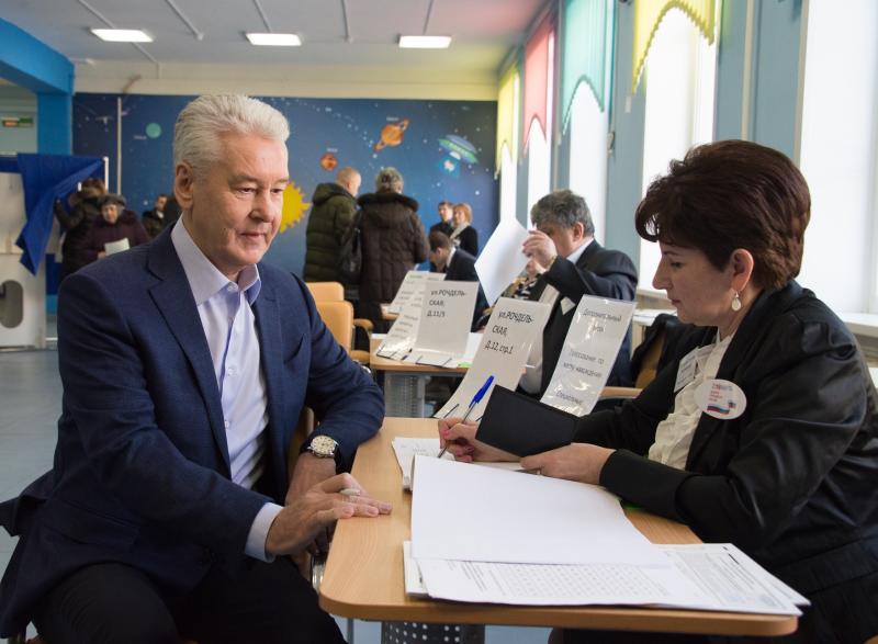 Собянин проголосовал на выборах президента России