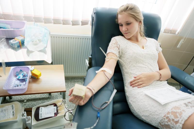 Пункт приема крови открыли ко Дню донора в больнице имени Буянова