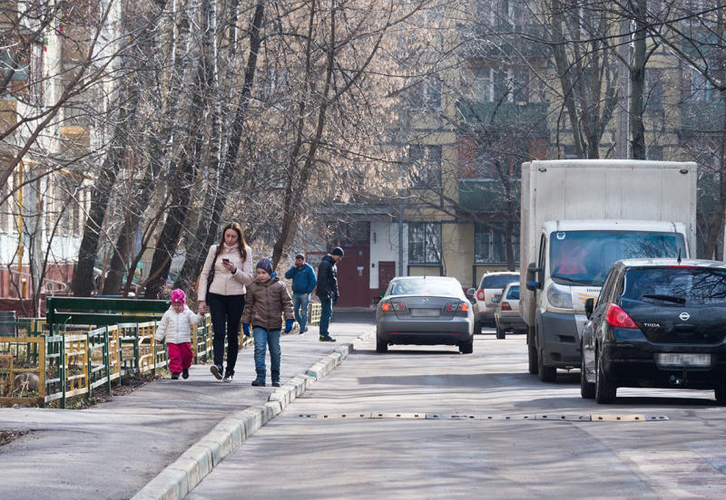 Новые парковочные карманы обустроят в Нагорном районе