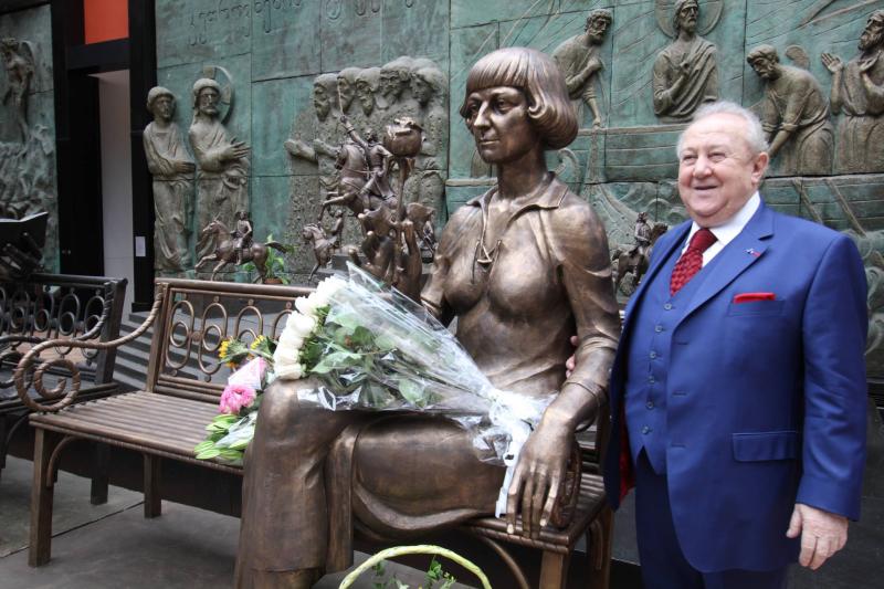 Стала известна дата открытия памятника поэтессе Марине Цветаевой