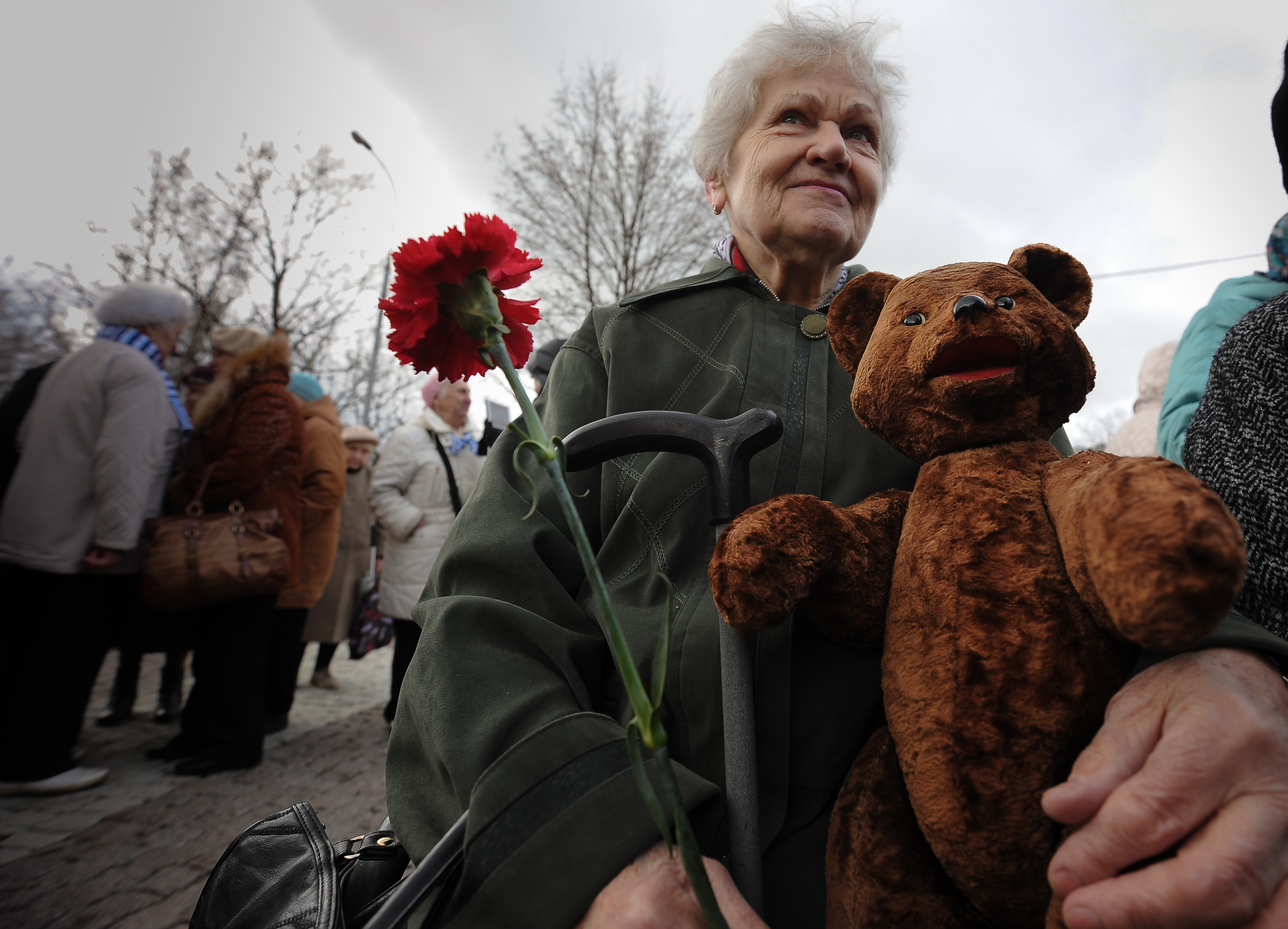 Митинг в честь Дня Победы прошел на Автозаводской площади. Фото: Пелагия Замятина, «Вечерняя Москва»