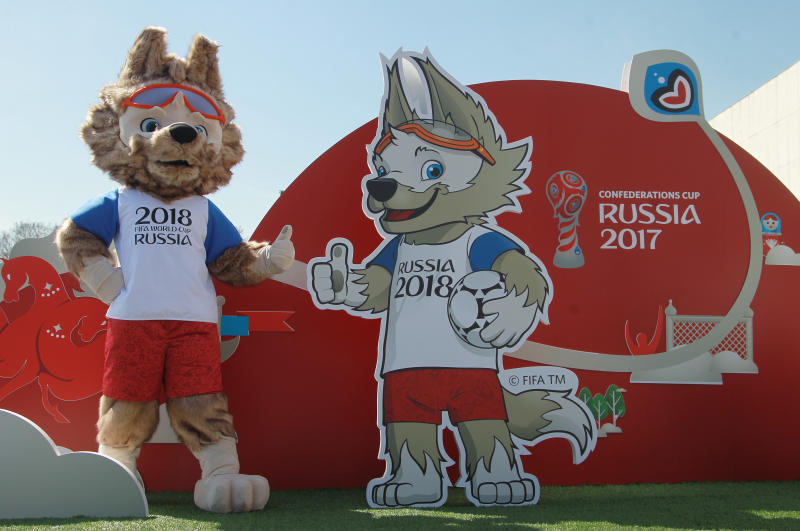 Селфи с Неймаром и Месси: выставку к Чемпионату мира по футболу откроют в галерее «Варшавка»