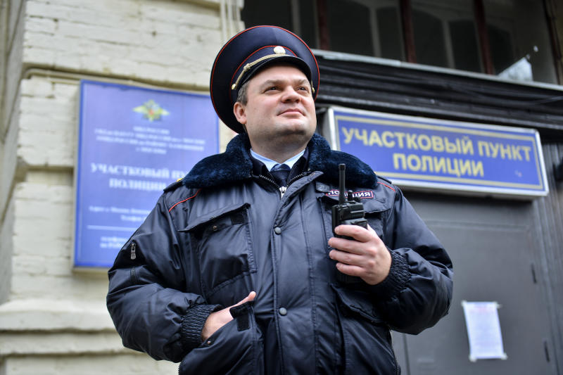Участковые на юге Москвы выявили нарушения миграционного законодательства