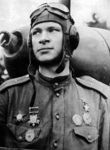 1943 год. За годы Великой Отечественной войны Петр Вострухин совершил свыше сотни боевых вылетов