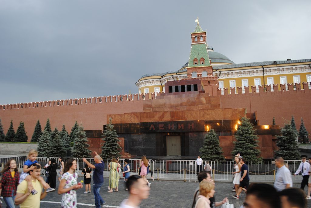 В ФСО назвали причину закрытия Мавзолея Ленина в субботу