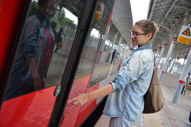 РЖД рассматривают возможность сократить интервал движения поездов на МЦК. Фото: Антон Гердо