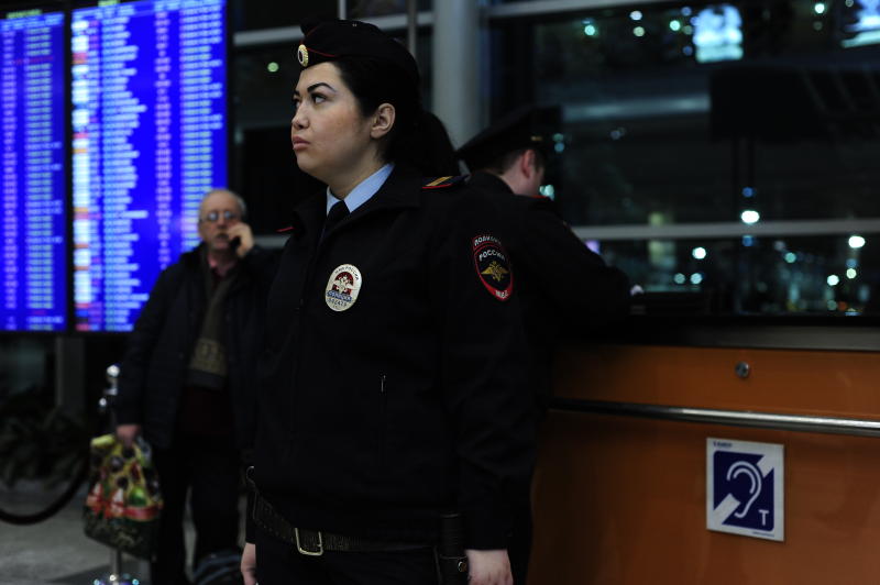 В Москве решат судьбу мужчины, устроившего дебош на борту самолета