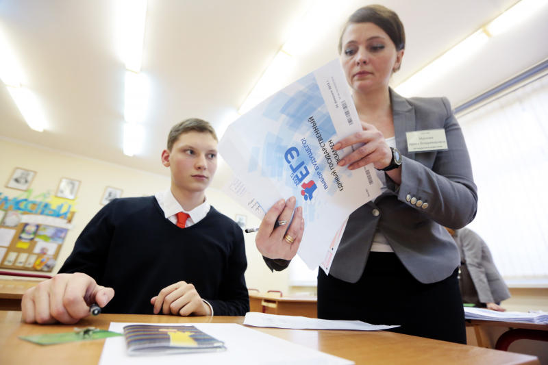 Московские школьники улучшили показатели ЕГЭ в два раза