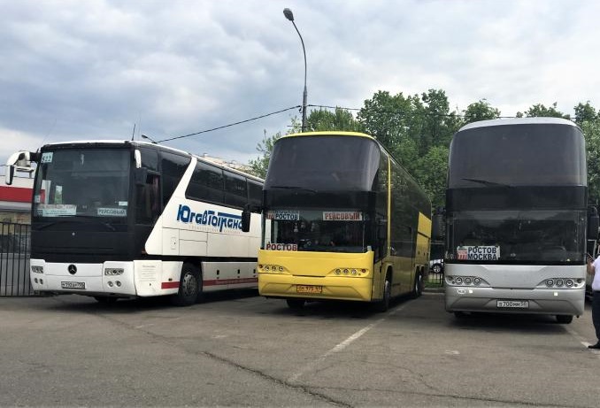 Автобусы в Симферополь отправились с «Красногвардейской». Фото: Анна Быкова. «Вечерняя Москва»