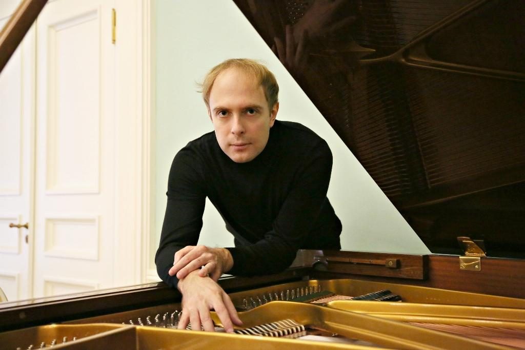 Концерт пианиста Даниила Саямова пройдет в музее-заповеднике «Царицыно». Фото: официальный сайт музея-заповедника «Царицыно»