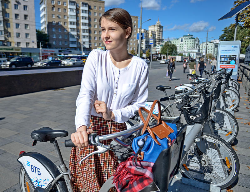 На работу на велосипеде: 11 «энерготочек» организуют в столице. Фото: архив, «Вечерняя Москва»