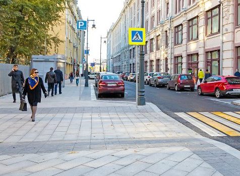 Благоустройство завершили в Большом и Малом Златоустинских переулках