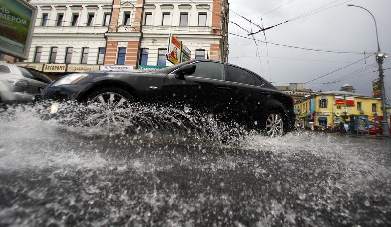 Москвичам пообещали пятую часть октябрьских дождей за два дня