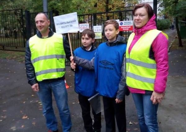 На юге столицы полицейские провели акцию «Родительский патруль»