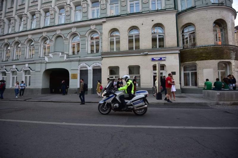 Столичные полицейские задержали подозреваемого в краже товаров на сумму 2,5 млн рублей. Фото: Пелагия Замятина, «Вечерняя Москва»