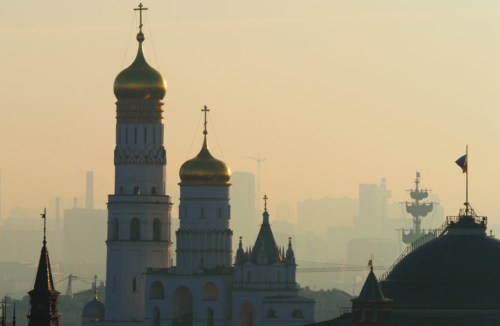 Морозный и ясный четверг ждет Москву