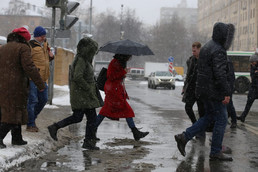 Синоптики: 4 декабря в Москве продолжит расти температура